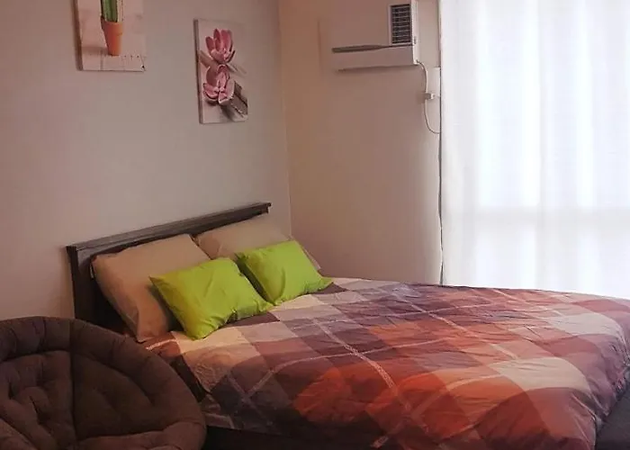 Fully Furnished *
